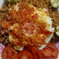 Mie Geprek Telor