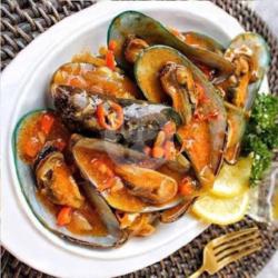 Kerang Ijo Saus Padang