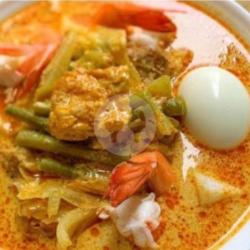 Lontong Sayur   Rendang