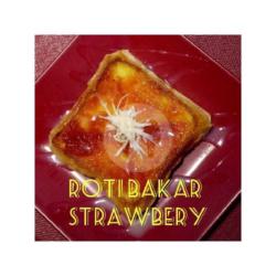 Roti Bakar Strawbery