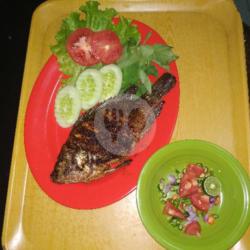 Ikan Emas Bakar