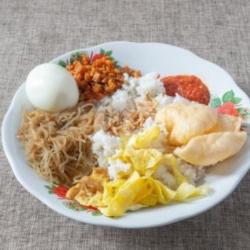 Nasi Uduk   Telur Bulat