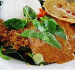 Nasi Pecel Ayam   Telor