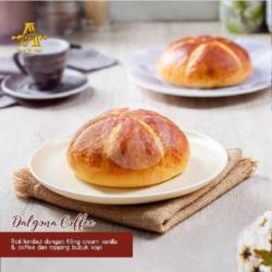 Dalgona Coffee Bread