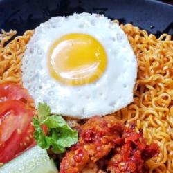 Indomie Telor Geprek