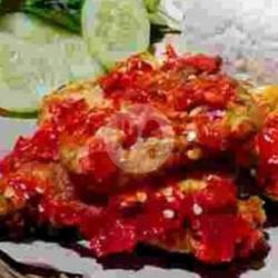 Ayam Penyet Dada Sambal Terasi