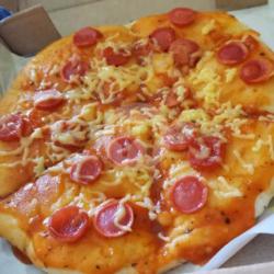 Pizza Sosis Keju