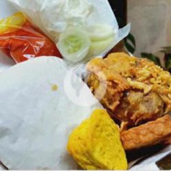 Paket Happy Ayam Goreng B