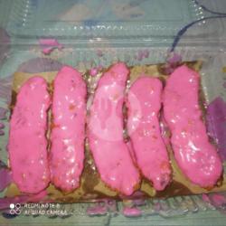 Pisang Lumer Strawberry