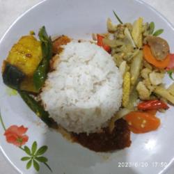 Paket Nasi Ikan Cucut