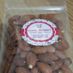 Kacang Almond Size M
