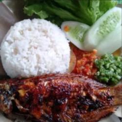 Paket Nasi Nila Bakar Tempe Tahu,sambal Merah/ijo