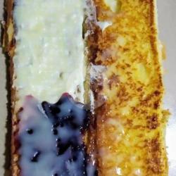 Roti Bakar Topi Blueberry   Vanilla