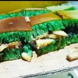 Martabak Pandan Pisang Susu