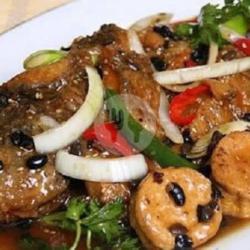 Ikan Gurame Tahu Tausi ( Ukuran Sedang)