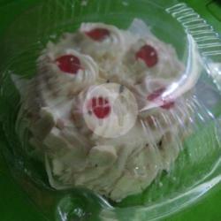 White Forest Cake(stock1)