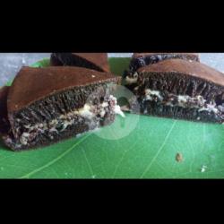 Kacang Coklat Black Forest