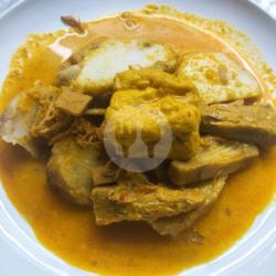 Lontong Sayur Nangka   Tahu