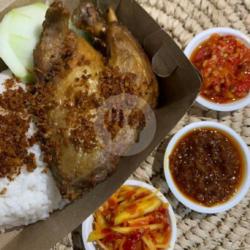 Bebek Hitam Tanpa Nasi