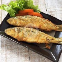 Ikan Goreng Bandeng Presto) Aja 1 Ekor Sambal Redem