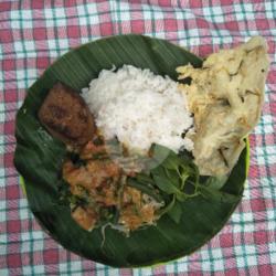 Nasi Pecel Tahu Bacem