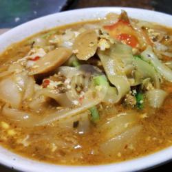 Kwetiau Rebus Ayam   Baso   Sosis