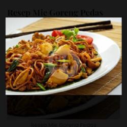 Mie Goreng Kampoeng