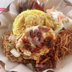 Nasi Kuning Palekko Telur Ceplok