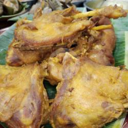 Bebek Goreng Dadakan Lalab Sambal