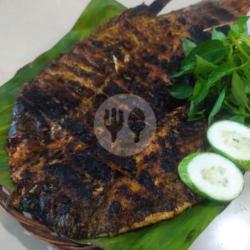 1 Ekor Gurame Besar Bakar/goreng