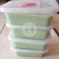 Puding Silky Avocado