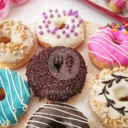 Donat Varian Rasa 1box Isi 4