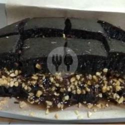 Pisang Kacang Wijen Black Sweet