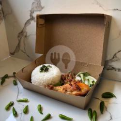 Ricebox Ayam Ketumbar Sambal Bawang