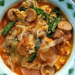 Seblak Kwetiau Sosis Bakso Telur