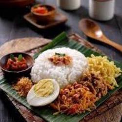 Nasi Uduk Putih Telor Balado Ceplok-mt