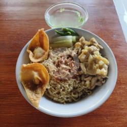 Cwie Mie Pangsit Goreng Ayam Pekcamkee