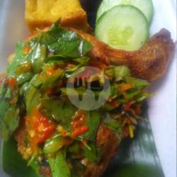 Ayam Penyet Sambal Kemangi