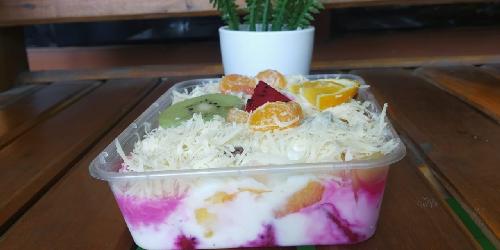 Susu Kurma Dan Salad Buah Shafa, Karangpakel