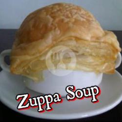 Zuppa Soup Beef   Corn