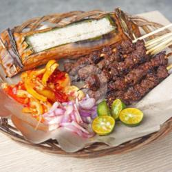 Sate Daging Sapi (5 Tusuk)