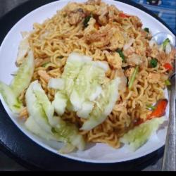 Mie Telur Goreng