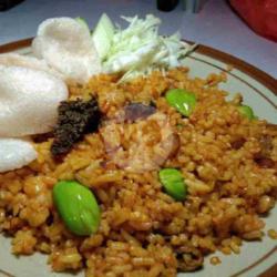 Nasi Goreng Spesial Kikil Pete