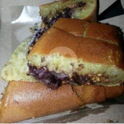 Martabak Pulut Cokelat