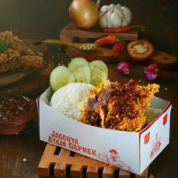 Nasi Ayam Geprek Sambel Kecap