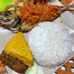 Nasi Ikan Gembung Sambal Geprek