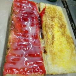 Roti Bakar Selai Strawberry / Nanas / Blueberry