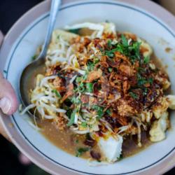 Kupat Tahu
