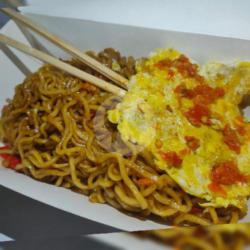 Mie Naga Telur