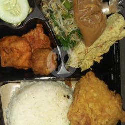 Nasi Pecel Ayam Crispy